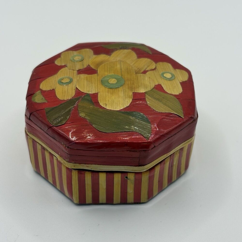Jewelry Trinket Ring Box Octagon Chinese Wood Bamboo Straw Marquetry Floral